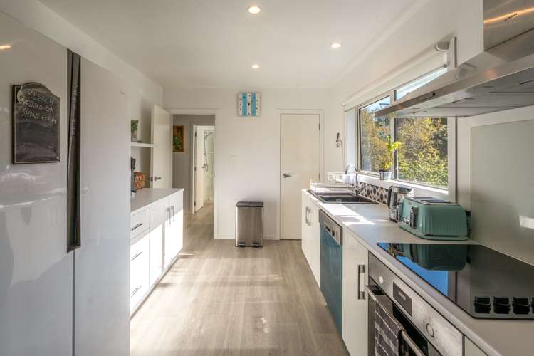 21 Moana Avenue Surfdale_6