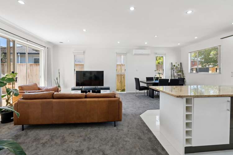 74 Baverstock Road Flat Bush_6