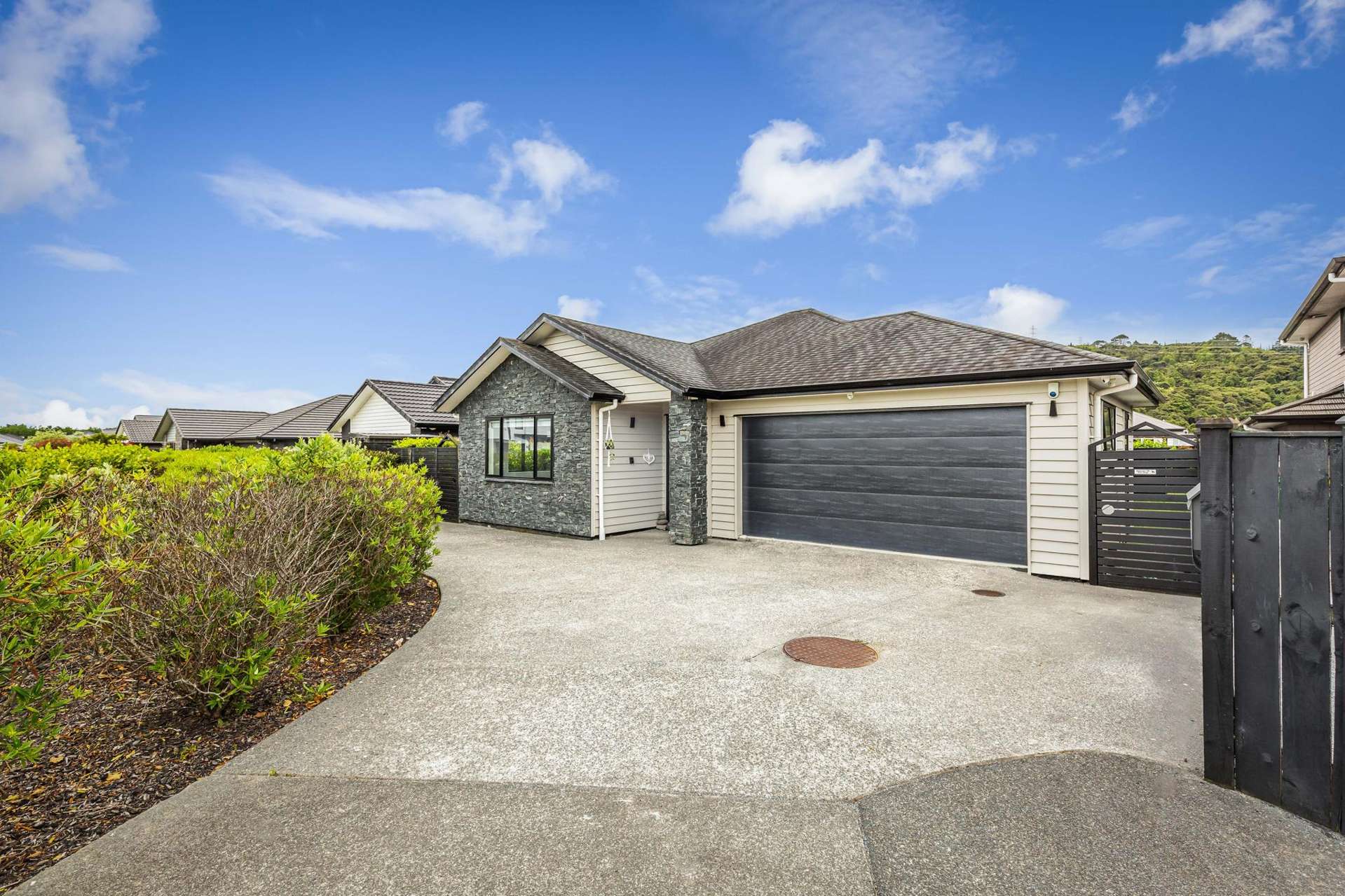 16 Sir Lincoln Drive Kumeu_0