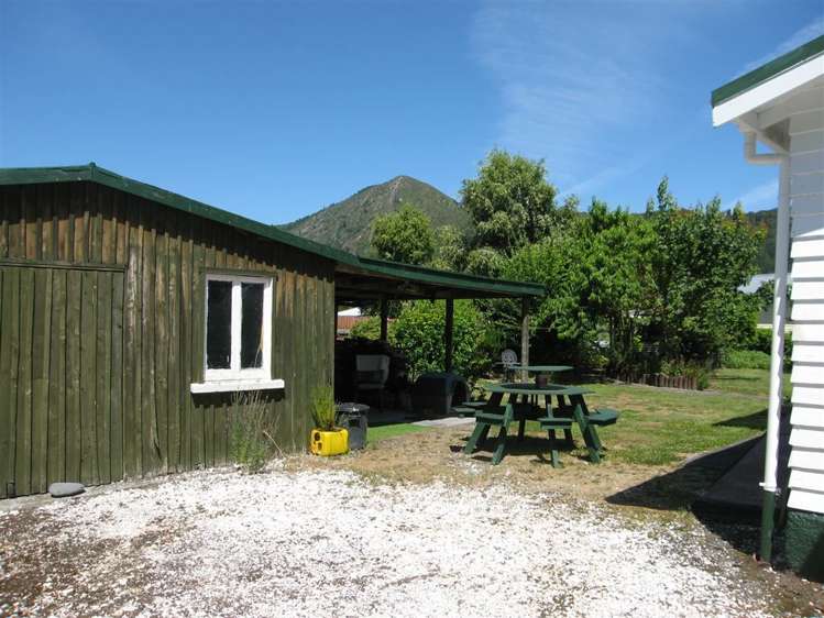 58 Waller Street Murchison_17