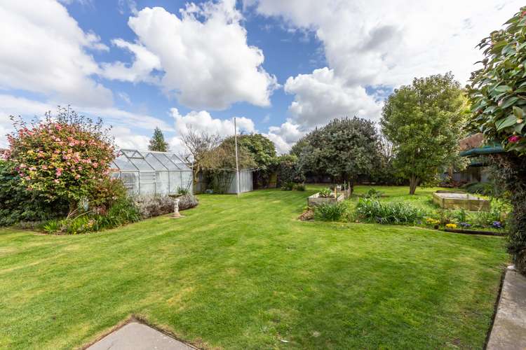 54 Shands Road Hornby_16