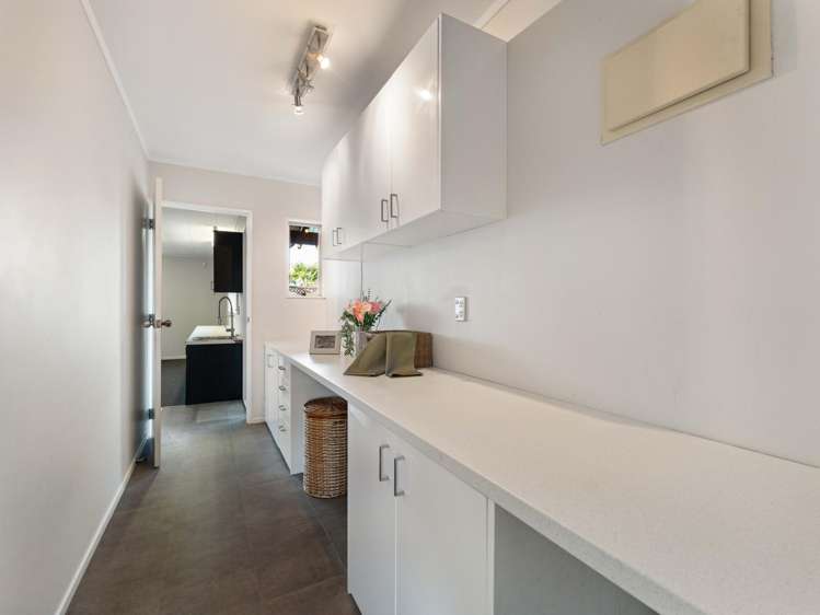 11 Graham Tagg Close Pahurehure_20