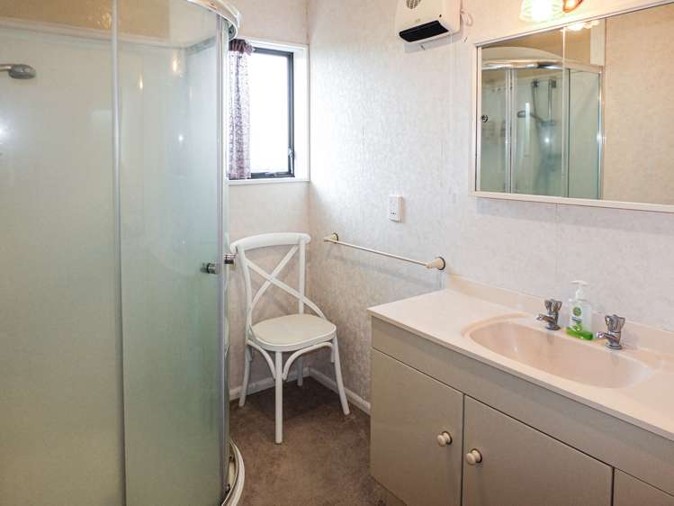 17c Cook Street Foxton_14