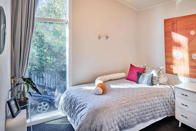 44 Kahu Road Paremata_13