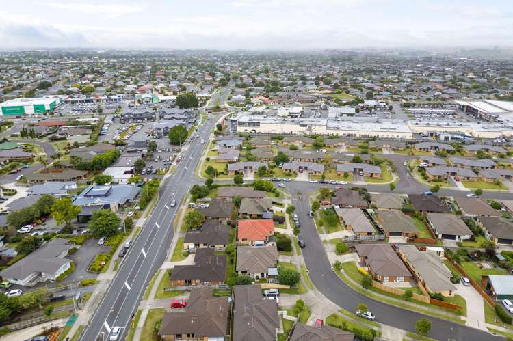 8 Parkside Drive Huntington_25