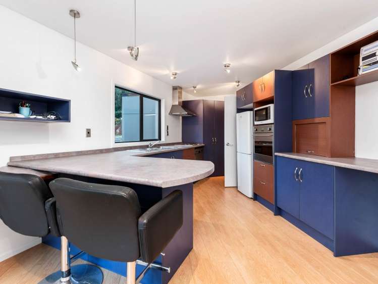 21 Williams Street Fernhill/Sunshine Bay_5