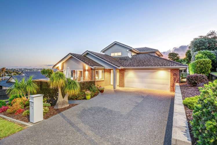 63 Chesterfield Way Orewa_24