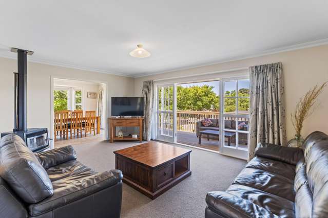 42 Tui Road Raumati Beach_4