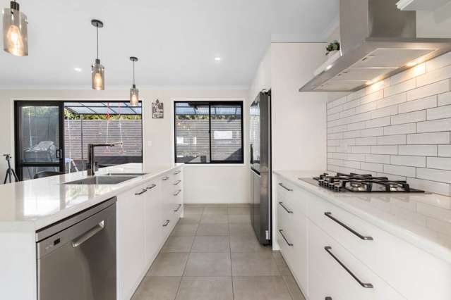 48 Fort Lincoln Loop Karaka_1