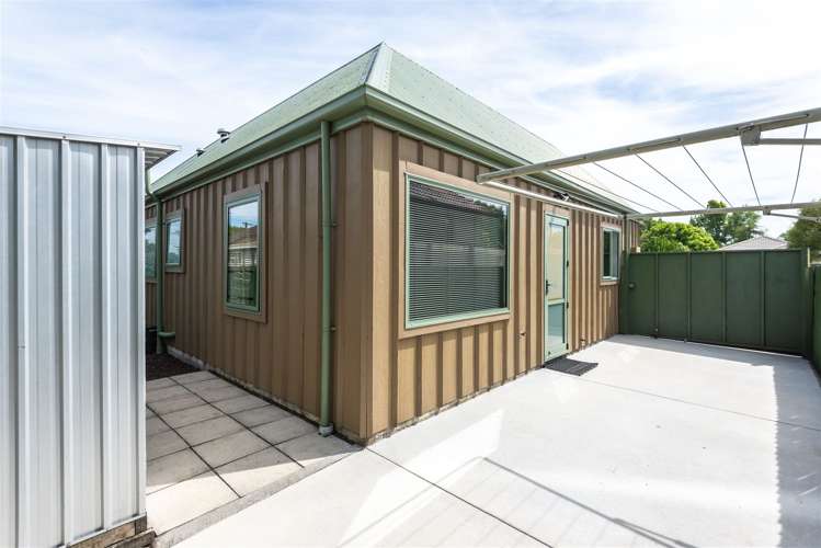 2 Arran Crescent Woolston_16