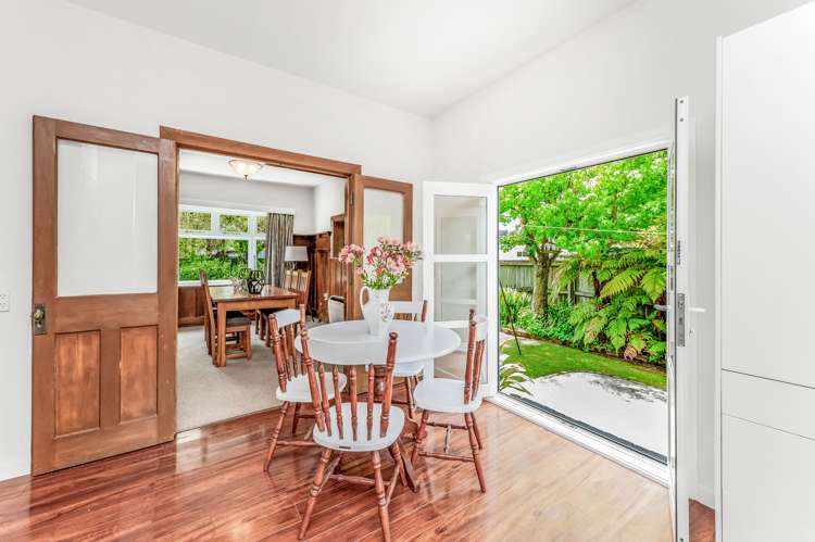 29 Broadway Avenue Waikuku Beach_12