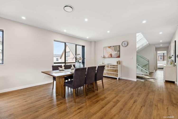 12a Sheridan Drive New Lynn_10