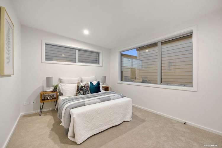 18b Waller Avenue Bucklands Beach_18