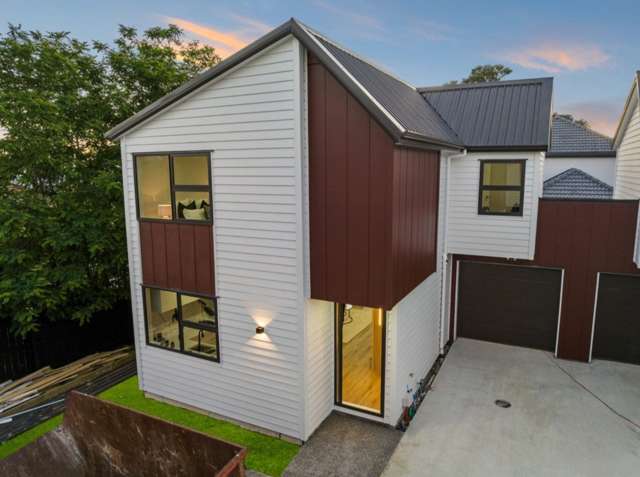 2/67 Stratford Road Manurewa_2