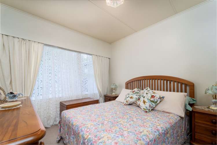 25 William Benton Street Featherston_14