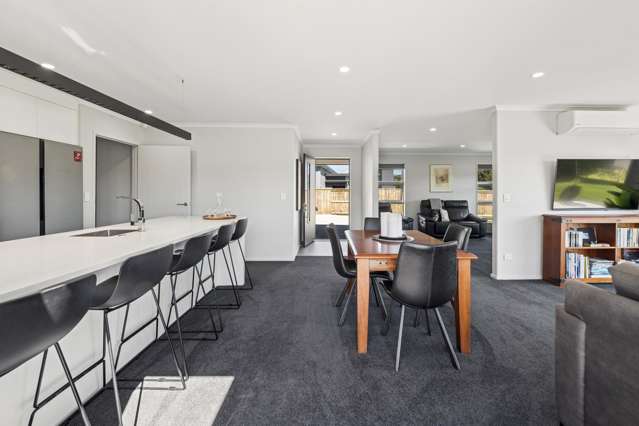 1 Kahikatea Drive Kinloch_4