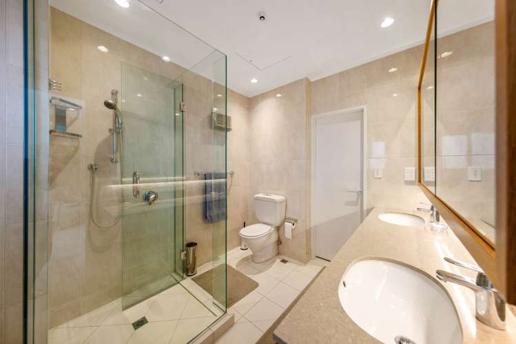 4/97 Jervois Road Herne Bay_43