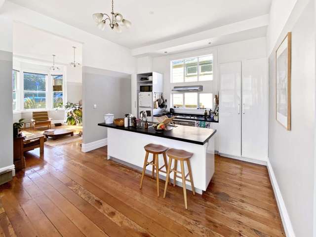 85 Te Wharepouri Street 1255_3