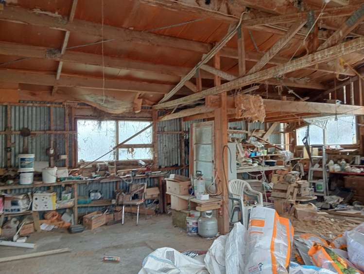 1161 Clifden Highway Tuatapere_11