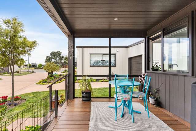 140/61 Golden Sands Drive Papamoa_1
