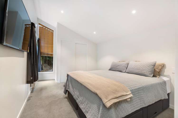 31 Dart Place Fernhill/Sunshine Bay_29