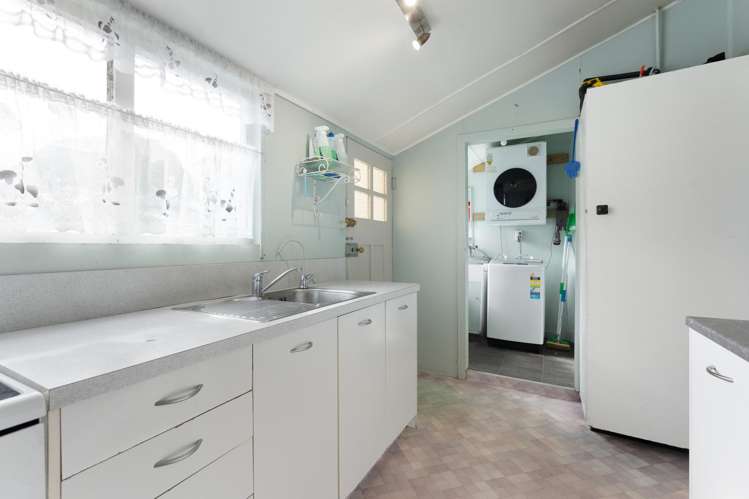 16 Carlton Avenue Gonville_10