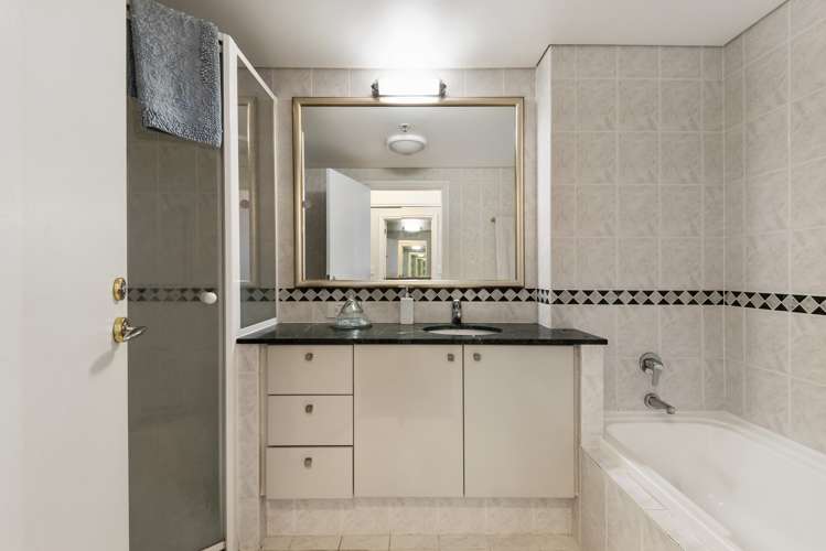 1407/8 Albert Street Auckland Central_15