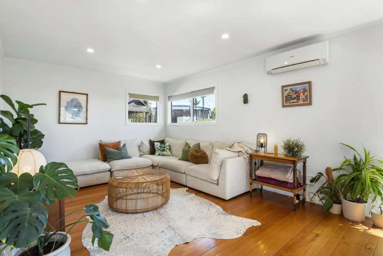 1/30 Sunrise Avenue Mairangi Bay_11