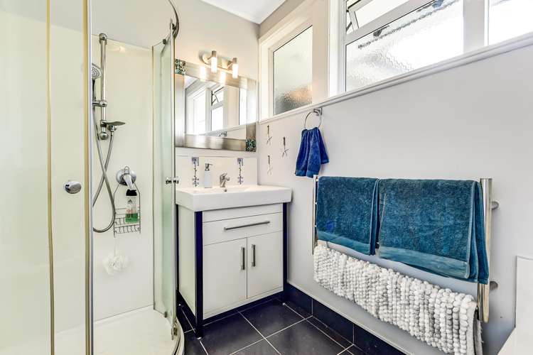 11 Stewart Place Melville_17