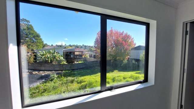 130a Solar Road Glen Eden_4