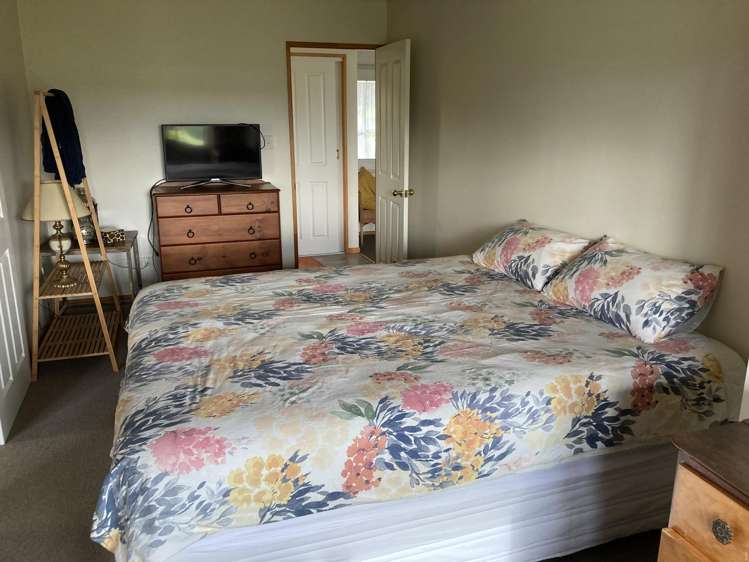 166 Torkar Road Clarks Beach_16