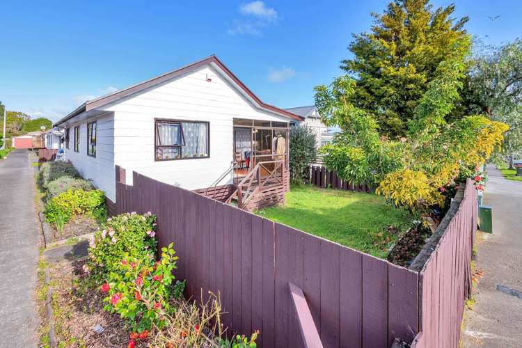 3/4 Elm Street Avondale_4