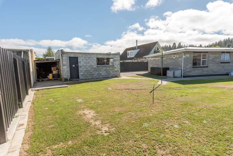 20 Arnott Street Alexandra_18