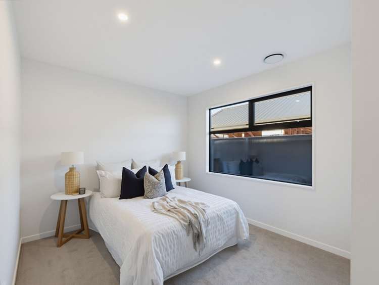 116 Halpin Drive Lincoln_17