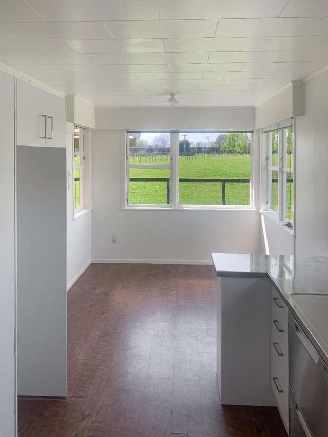 151 Longlands Road East 10486_3