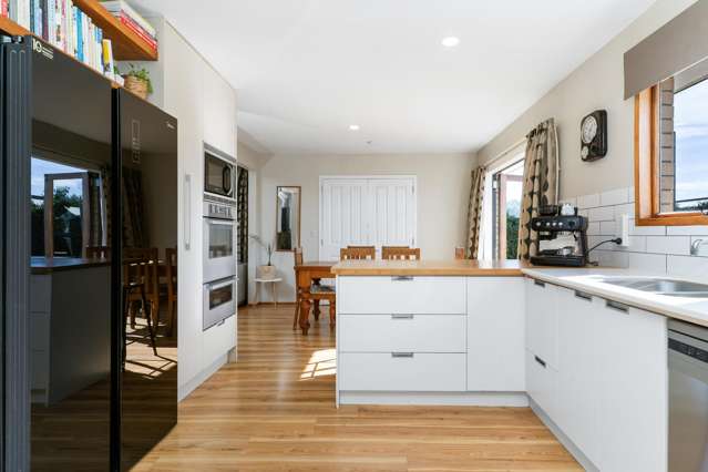 30b Bassett Street Burwood_1