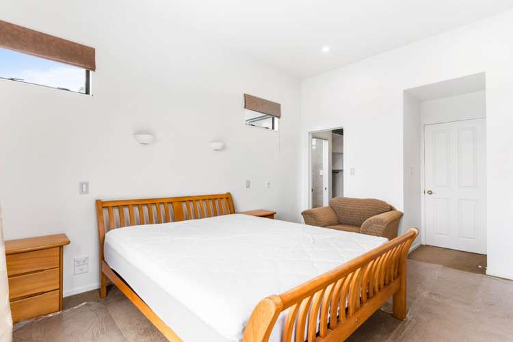 6 Peach Parade 1776_12