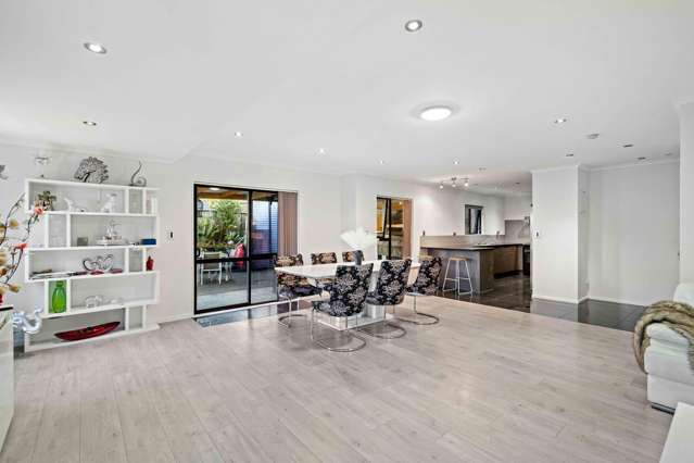 46 Commissariat Road Mt Wellington_4