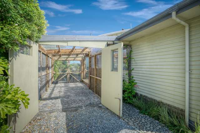 211 Revell Street Hokitika_1