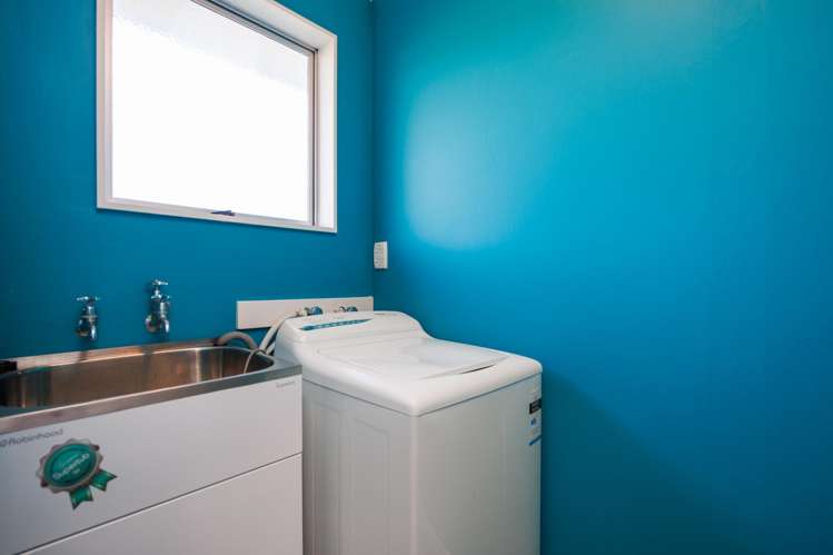 24 Te Kiri Street Himatangi Beach_11