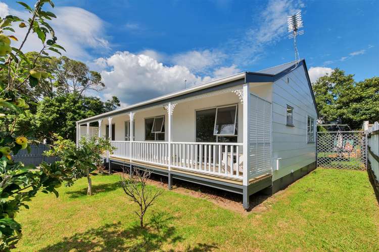 22 Bluewater Place Wattle Downs_2