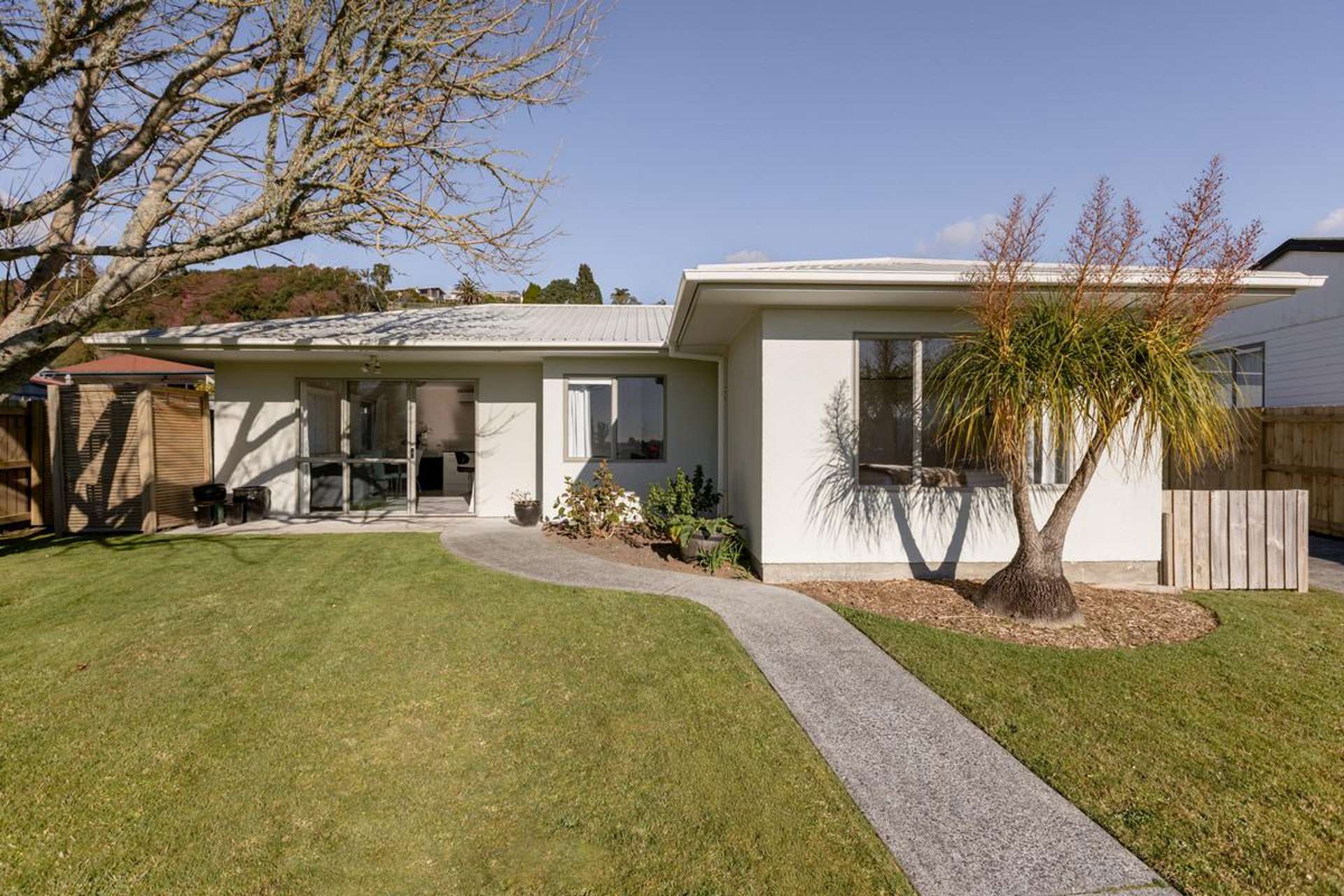 84 Esmeralda Street Welcome Bay_0