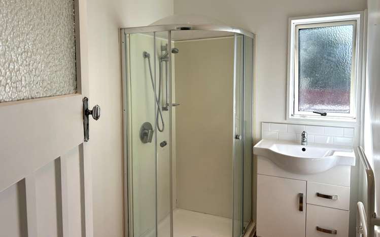 73 Buckleys Road Linwood_5