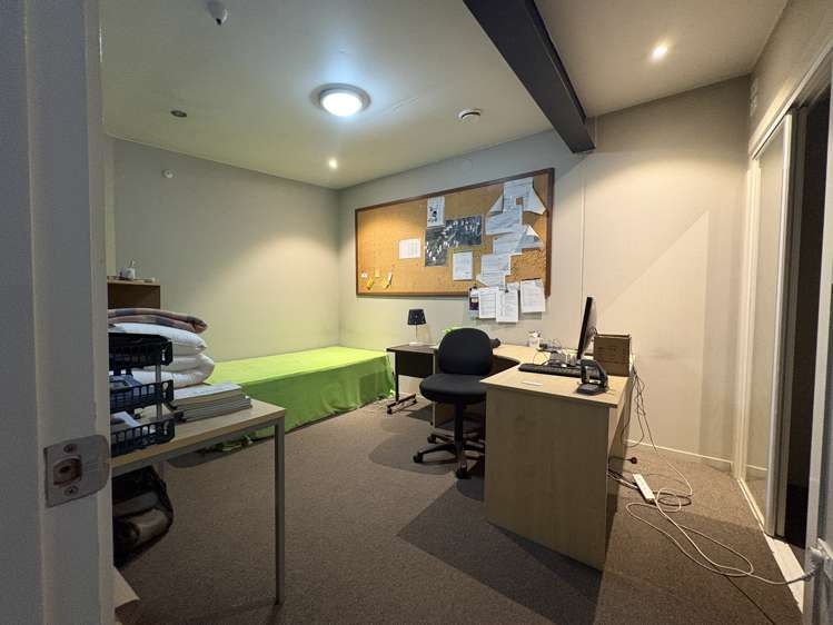 1/4 Timothy Place Wigram_2