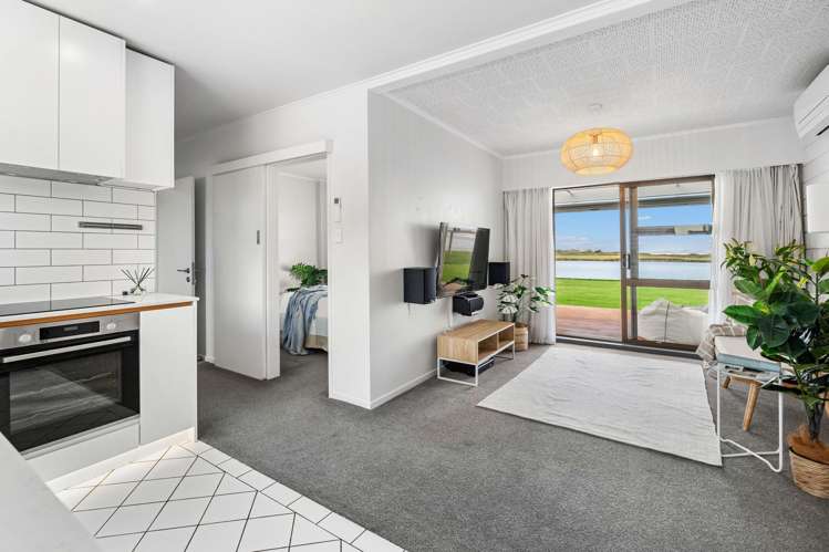 281 Cove Road Waipu_25