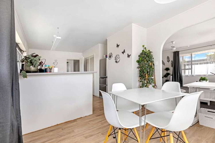 8a Sophia Street Glenholme_6