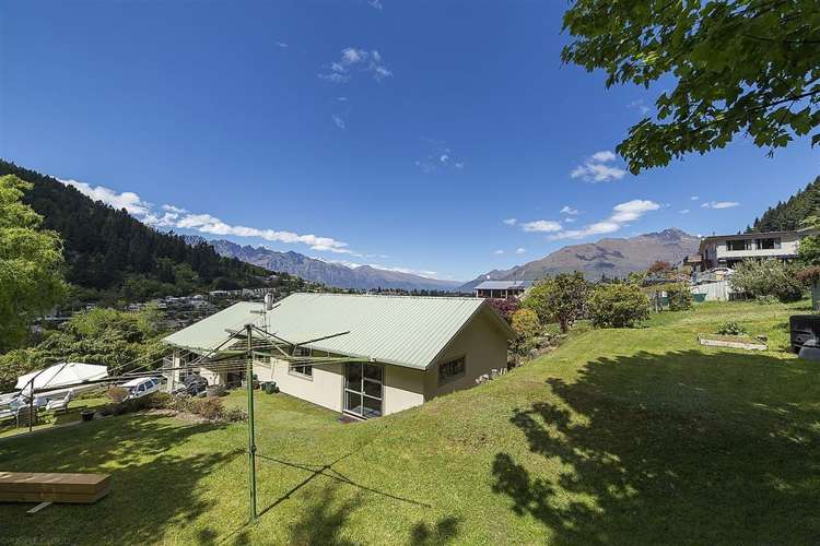 42 Huff Street Queenstown_8