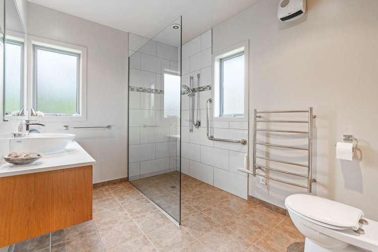 22 Irwin Logan Drive Mosgiel_19