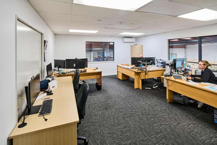 7/477 Hutt Road Alicetown_13