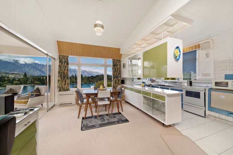 36 Man Street Queenstown_14